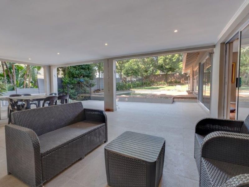 Your dream home: Stunning 4-bedroom house for sale in the desirable Savoy Estate, Johannes - Photo 10