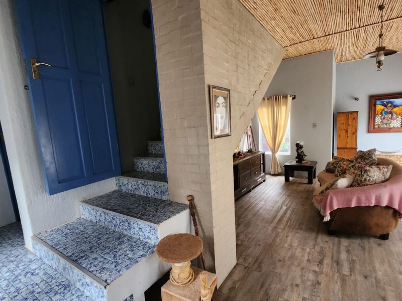 Luxury Family Living with Scenic Views in Rietvlei Ridge - Photo 10