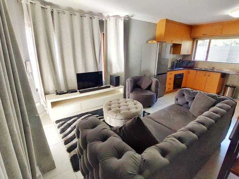 Fully Furnished Two Bed Two Bath Duplex - Photo 3