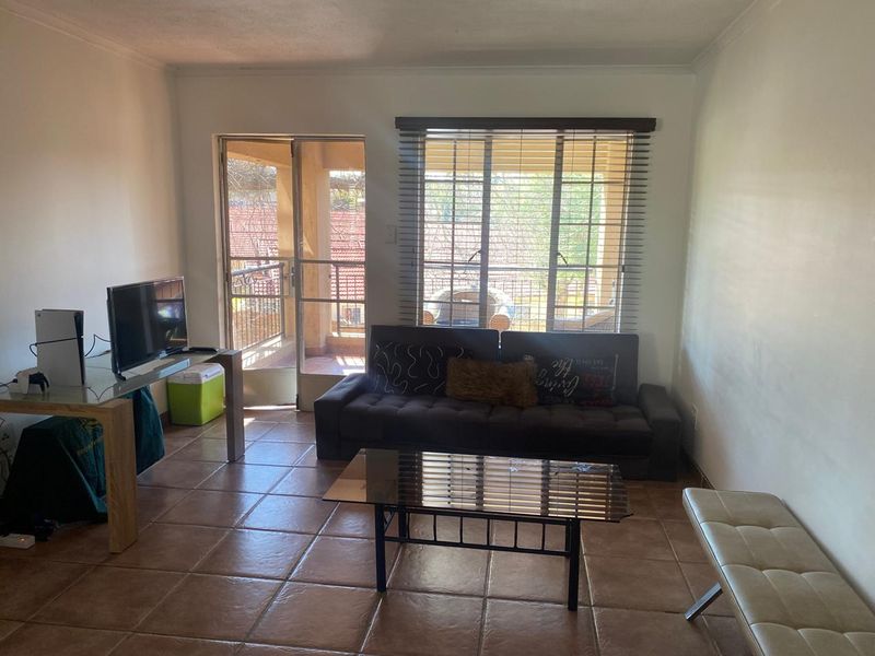 Modern 2-Bedroom Apartment at Sparrow Gate: Your Southern Oasis - Photo 9