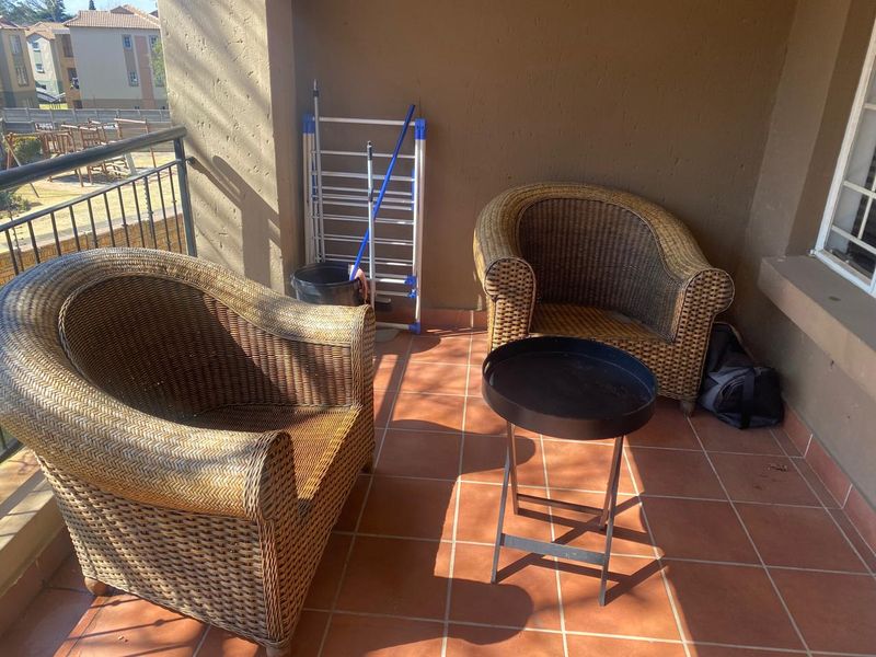 Modern 2-Bedroom Apartment at Sparrow Gate: Your Southern Oasis - Photo 10