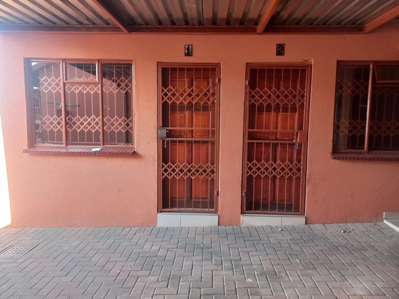 Income-Boosting Gem in Soshanguve GG! Unlock the power of property investment. - Photo 3