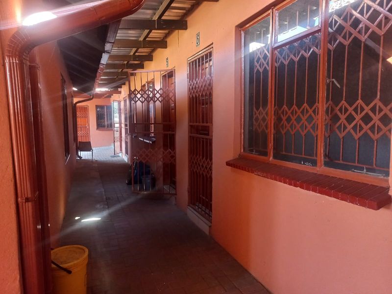 Income-Boosting Gem in Soshanguve GG! Unlock the power of property investment. - Photo 5