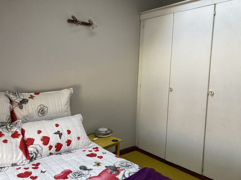 A cosy spacious North facing apartment for Sale - Photo 9