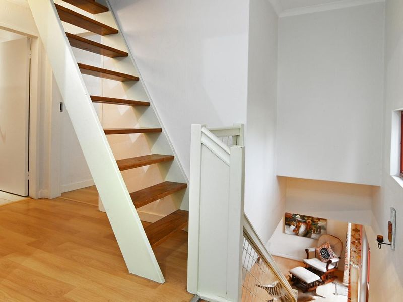 stand alone  double story - Photo 8