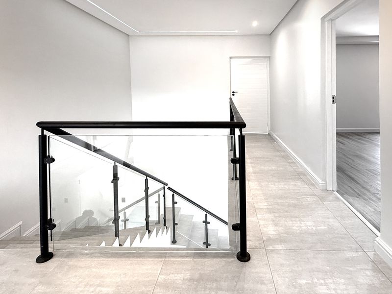 NEW, MODERN THREE BED TOWNHOUSE – NO TRANSFER DUTY - Photo 10