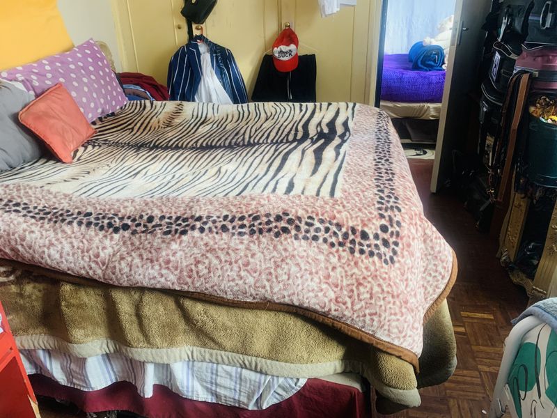 Perfect 12 bedroom house for sale in Bellevue, Jhb - Large families or investors Dream! - Photo 7