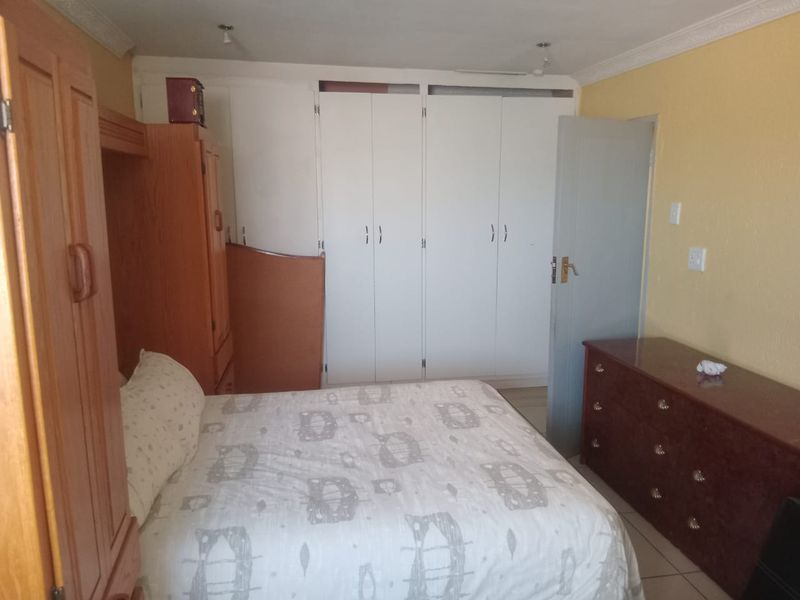 4 Bedroom house to rent in Liefde en Vrede - Photo 10