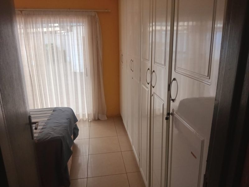 4 Bedroom house to rent in Liefde en Vrede - Photo 9