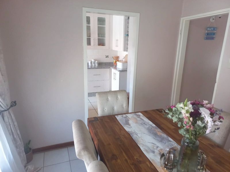 Modern Comfort Meets Convenience in Soshanguve Block BB - Photo 9