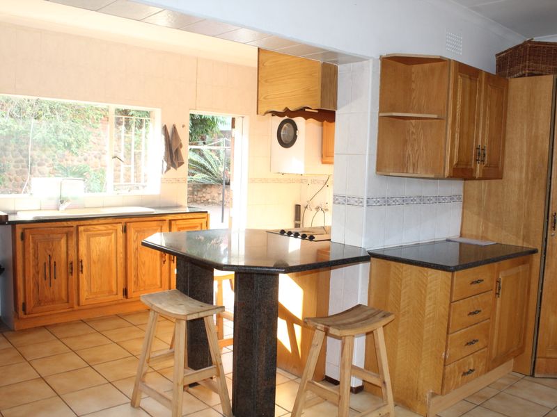 Stunning Double-Storey Family Home | Schoemansville - Photo 6