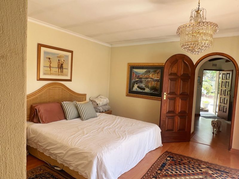 4 Bedroom Family Home + Two Self‐Contained Cottages - Photo 10