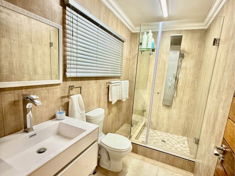 An elegant 1 bed home for you to enjoy! - Photo 8