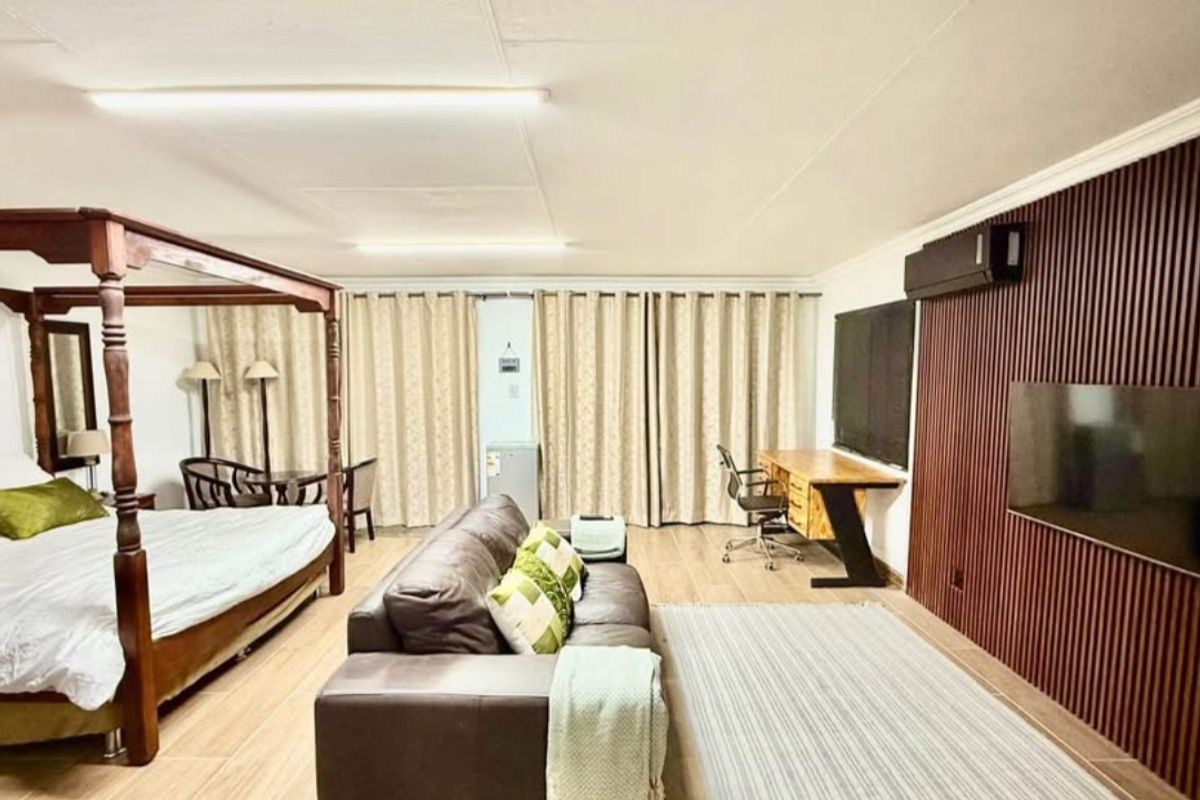 An elegant 1 bed home for you to enjoy! - Photo 4