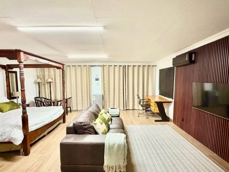 An elegant 1 bed home for you to enjoy! - Photo 4