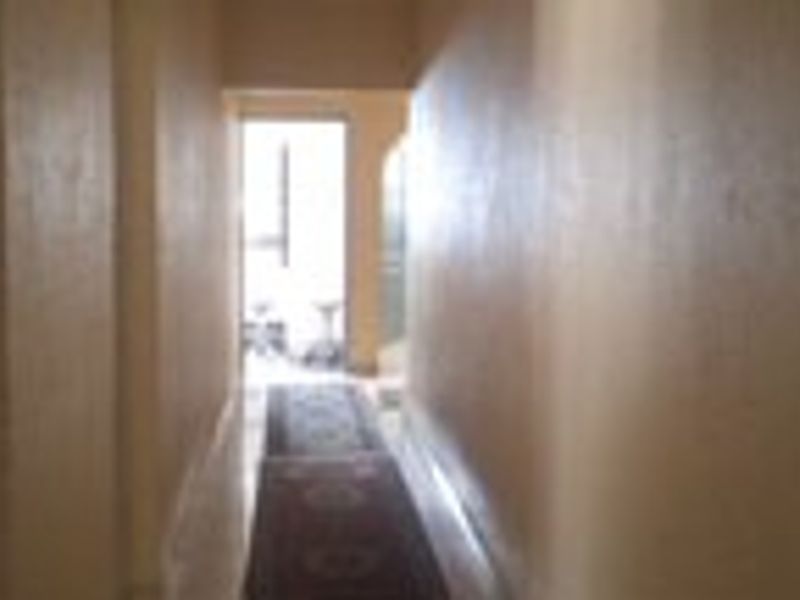 Settle and stay 4 bedroom in Liefde and Vrede - Photo 10