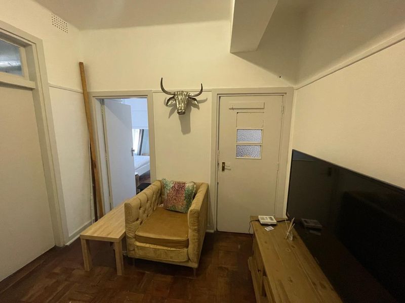 Own a Piece of History: Iconic Ansteys Building - A High-Yield Investment Opportunity in Joburg's CB - Photo 10