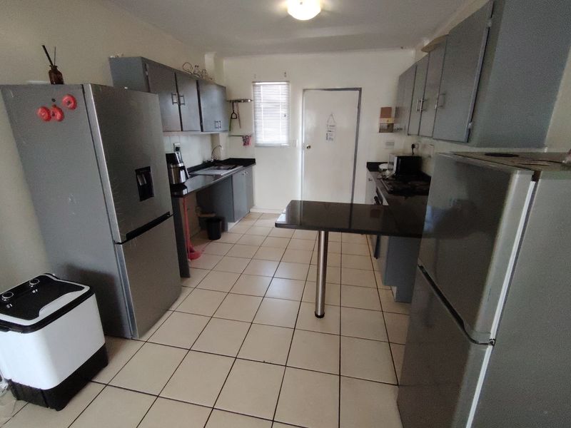 Convenience at your Doorstep!! - Photo 2