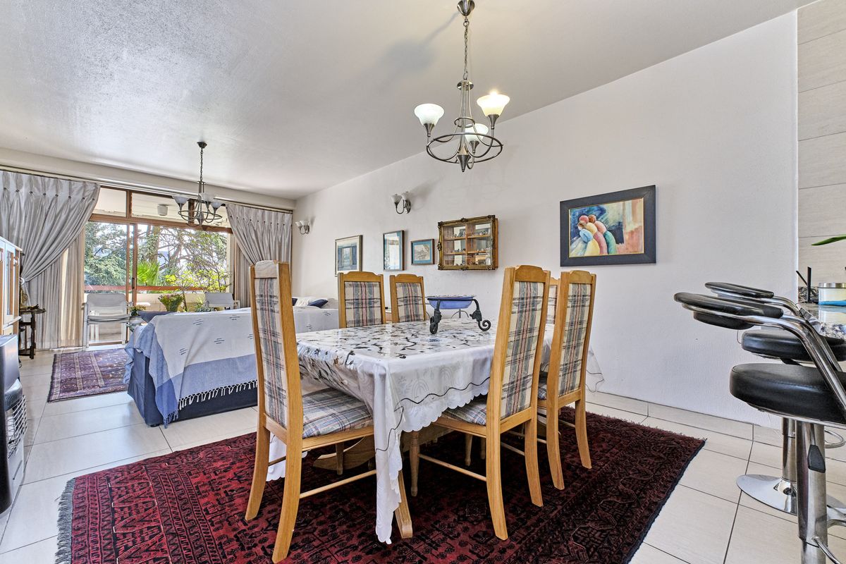 Lovely 2 Bedroom 2 Bathroom Apartment in Melrose - Photo 4
