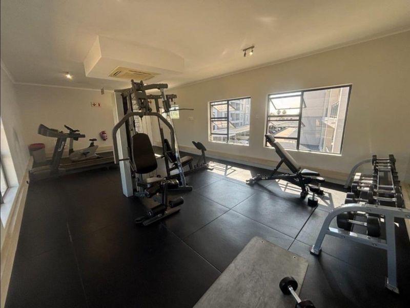 Fully Furnished Spacious And Ideally Located - Photo 4