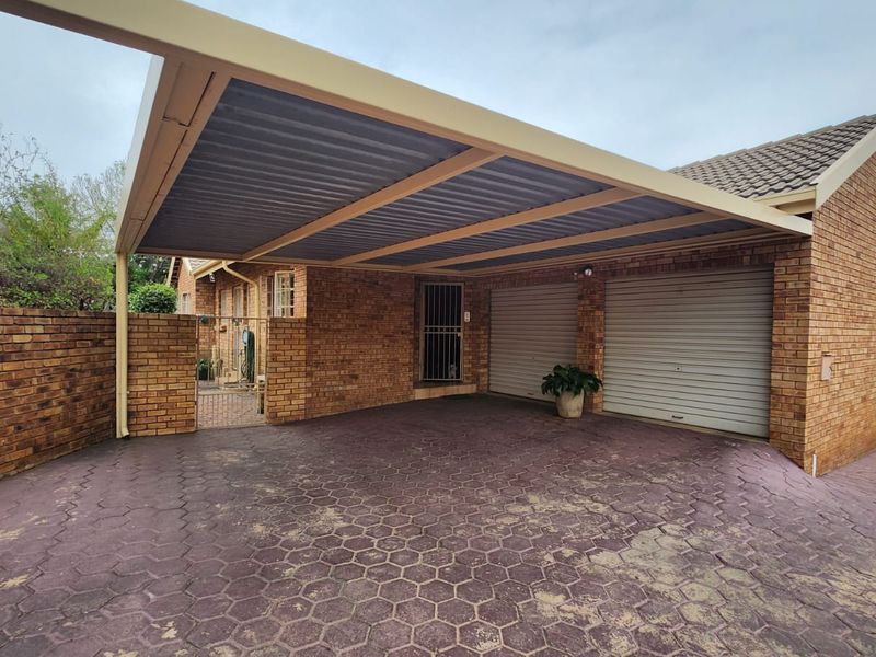 Experience Estate Living Surrounded by Beautiful Parks - Photo 10