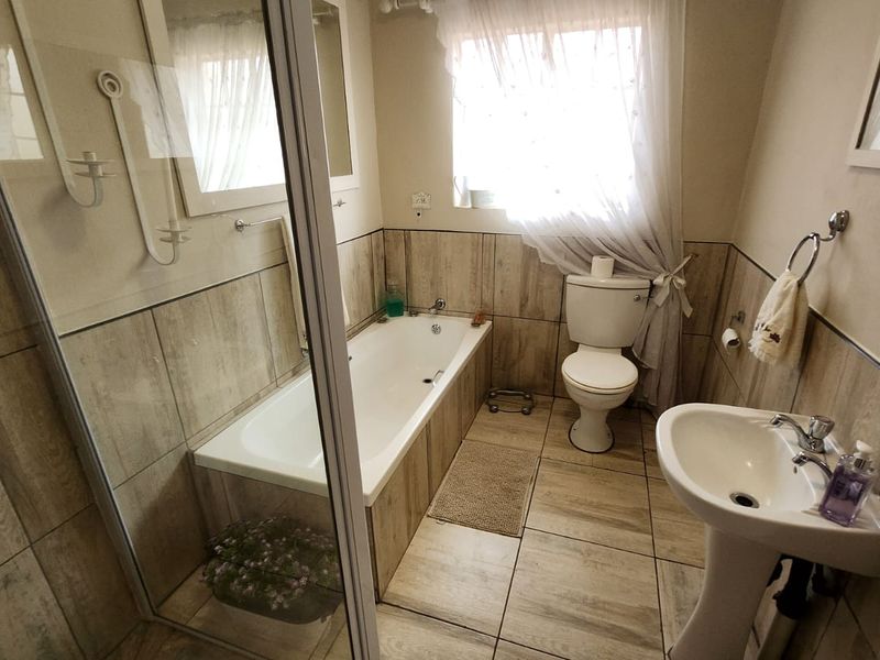 Experience Estate Living Surrounded by Beautiful Parks - Photo 9