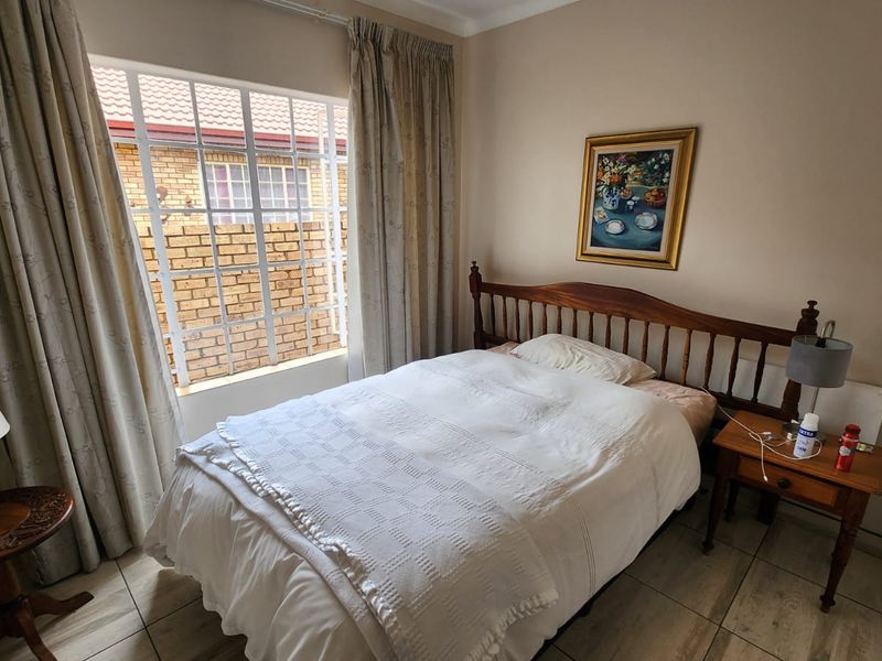 Experience Estate Living Surrounded by Beautiful Parks - Photo 8