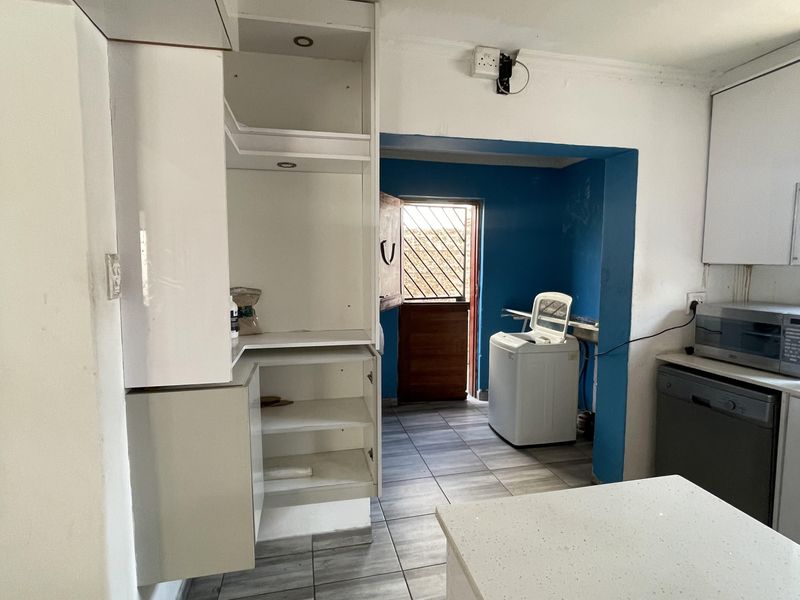 Family Home with Endless Potential - Photo 5