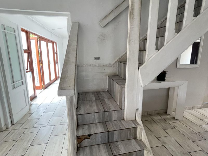 Family Home with Endless Potential - Photo 10