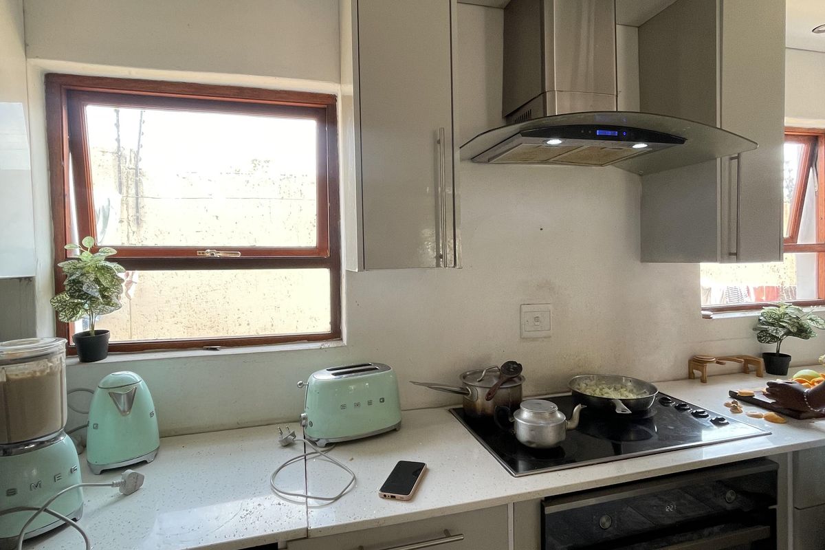 Family Home with Endless Potential - Photo 3