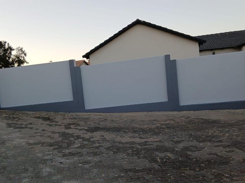 Stunning 3-Bedroom House in Thatchfield - Photo 8