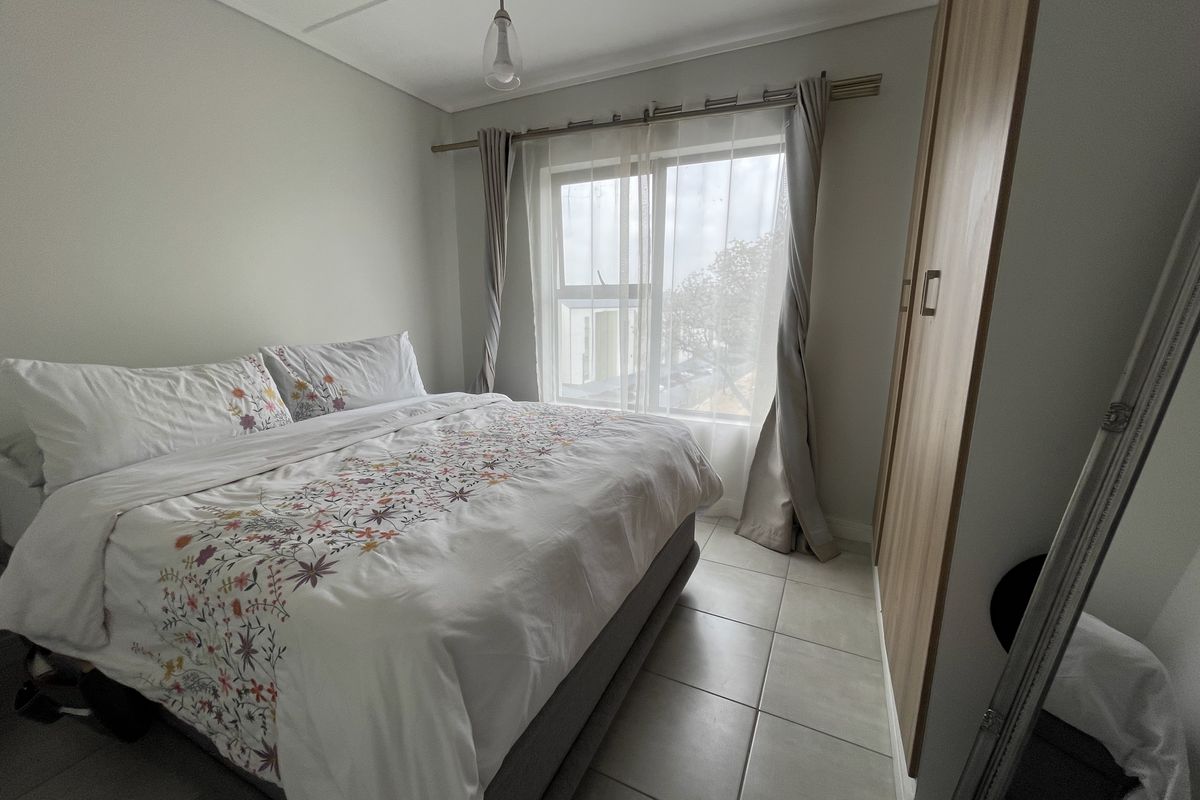 Beautiful 1 Bedroom apartment in an Eco friendly Estate - Photo 4