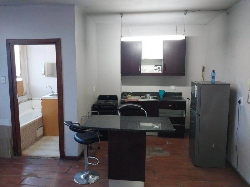 Bachelor Apartment For Sale In Johannesburg Central! - Photo 9