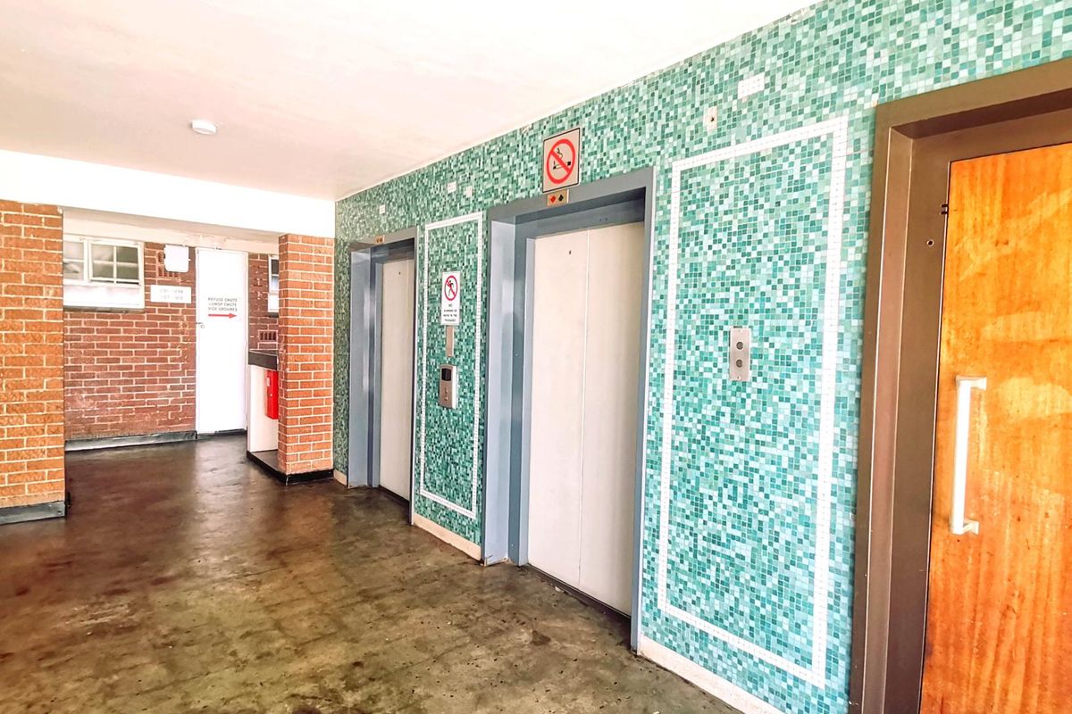 Bachelor Apartment for sale in Berea - Photo 2