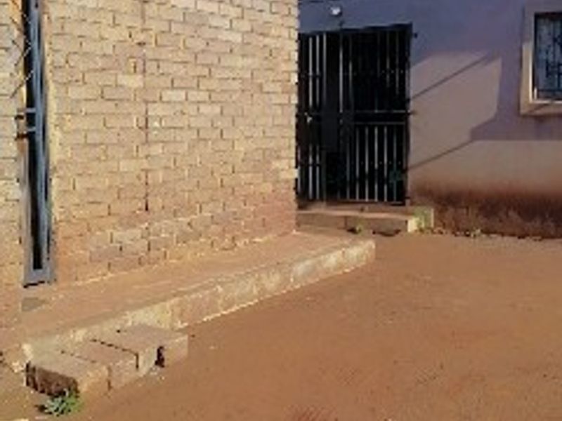House for sale in Tokoza, Alberton Ext 5 - Photo 6