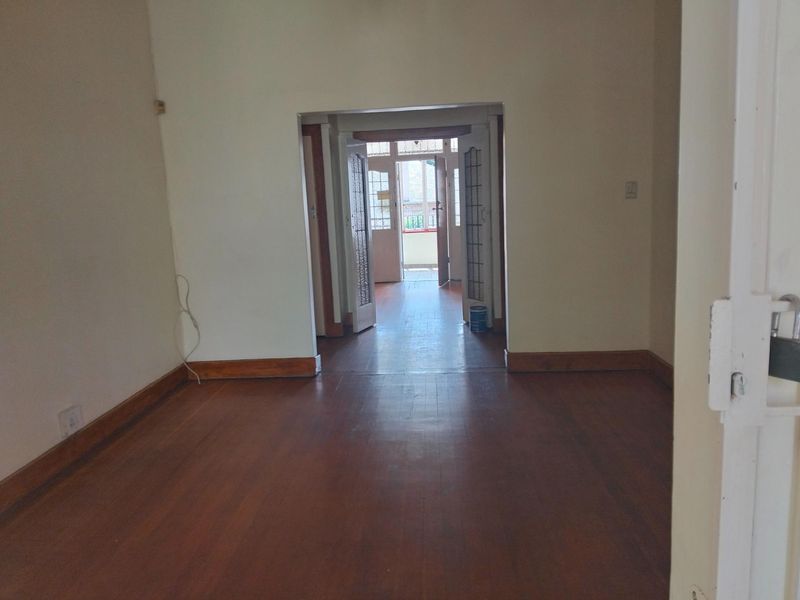 4 BEDROOMS HOUSE FOR SALE IN THE HILL - Photo 9