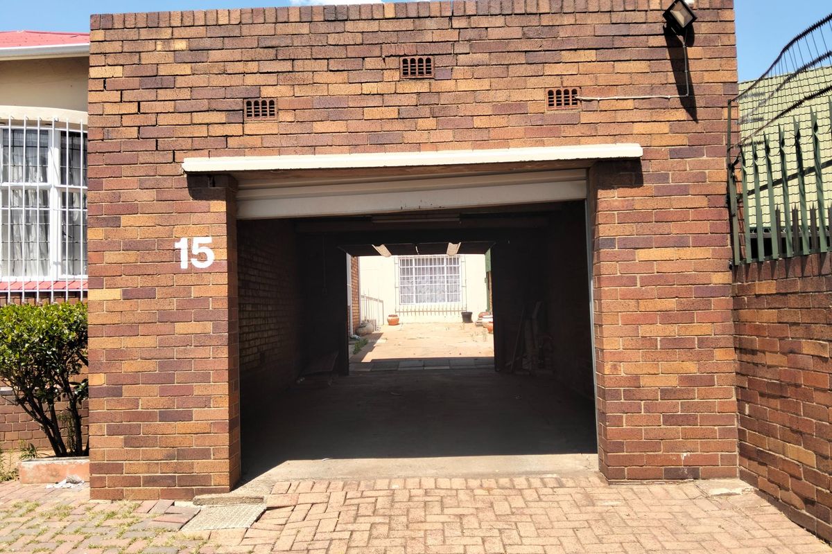 4 BEDROOMS HOUSE FOR SALE IN THE HILL - Photo 4