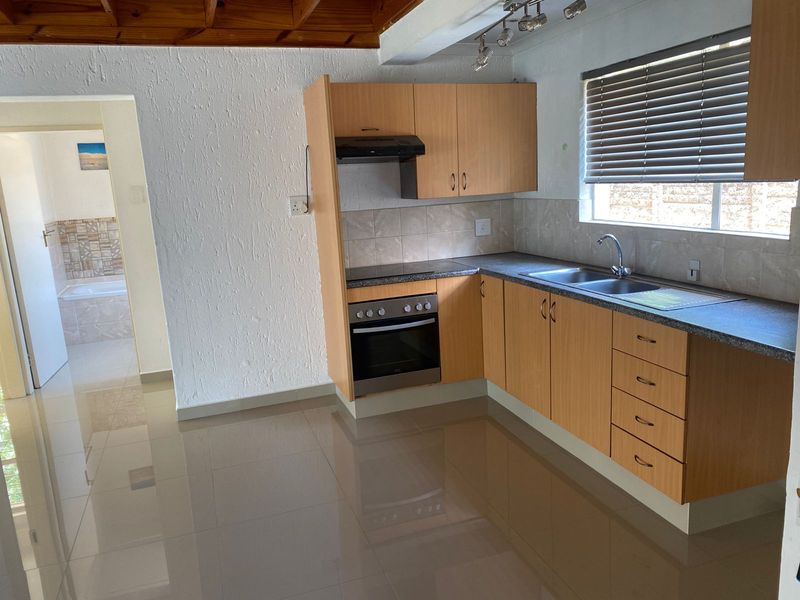 Newly Renovated 3 bedroom 2 Bathroom Duplex Fr Sale In A Secure Estate Buccluech - Photo 4
