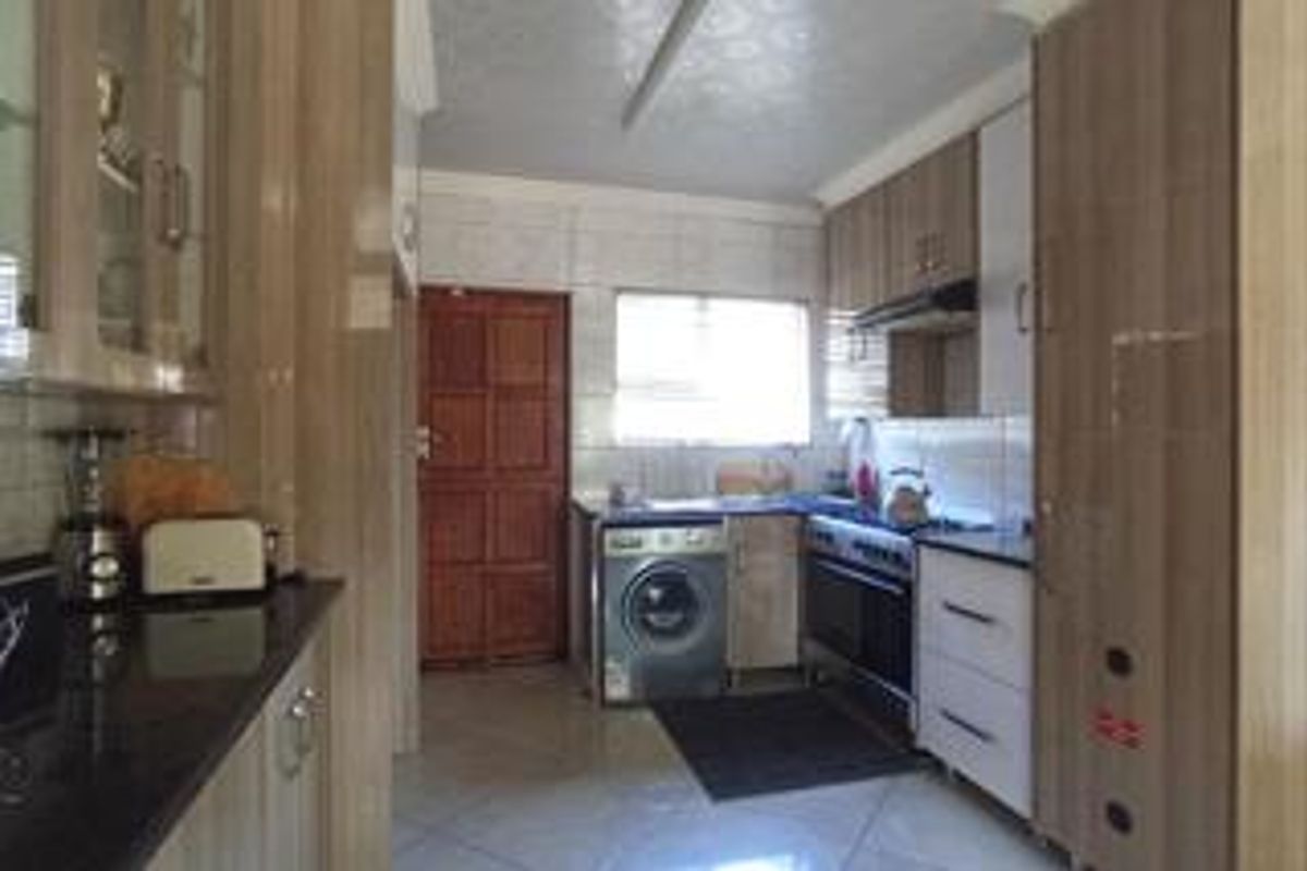 3 Bedroom House for in Clarina - Photo 5