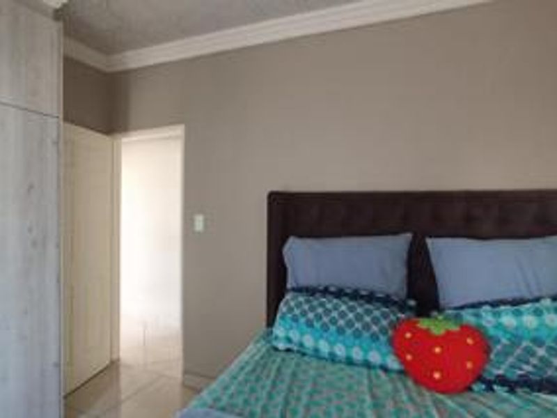 3 Bedroom House for in Clarina - Photo 10