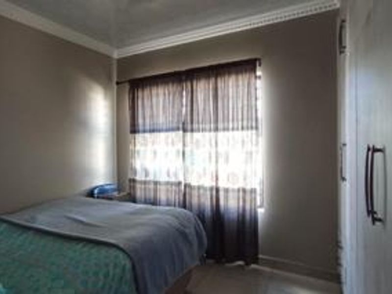 3 Bedroom House for in Clarina - Photo 9