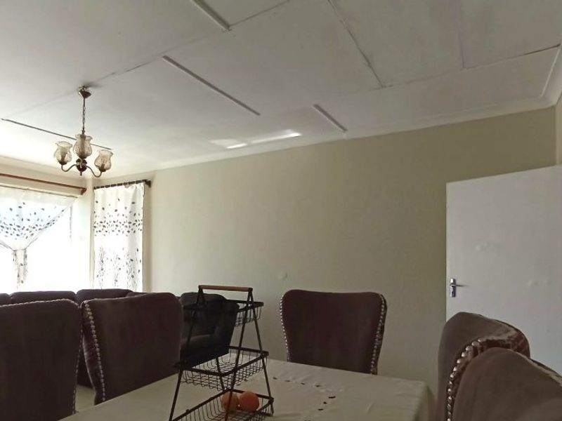 Modern 2bedroom apartment in Florida, Roodepoort  perfect for first-time buyers or investors! - Photo 4