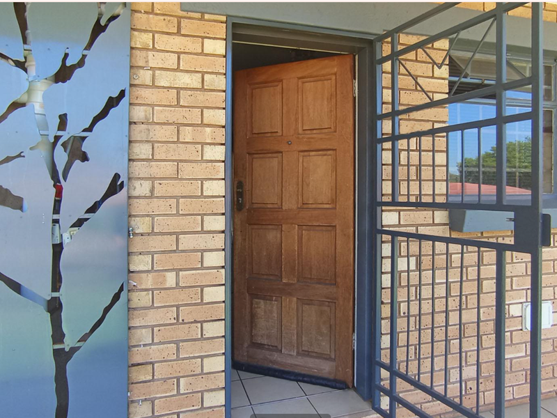 2-Bedroom Apartment in Karenpark – An Excellent Buy! - Photo 2