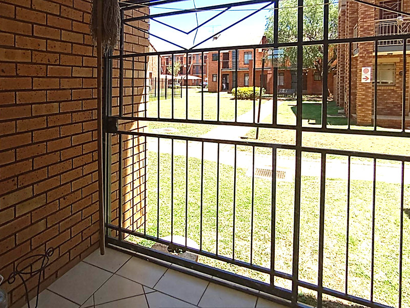 2-Bedroom Apartment in Karenpark – An Excellent Buy! - Photo 4