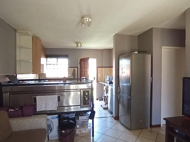 2-Bedroom Apartment in Karenpark – An Excellent Buy! - Photo 3