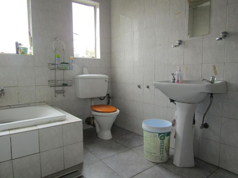 Apartment For Sale In Randburg - Photo 5