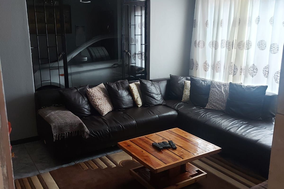 Two bedroom house in ext 3 Protea Glen - Photo 3