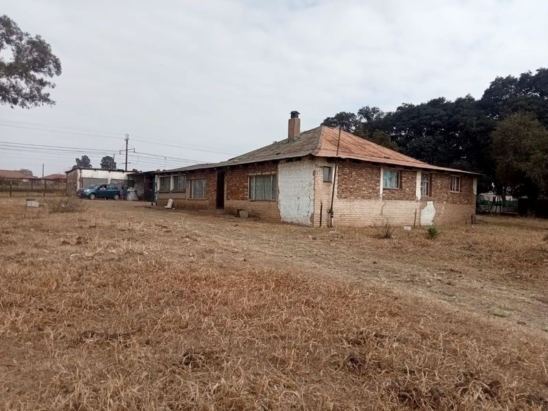 Smallholding on Auction Clewer Agricultural Holdings - Photo 2