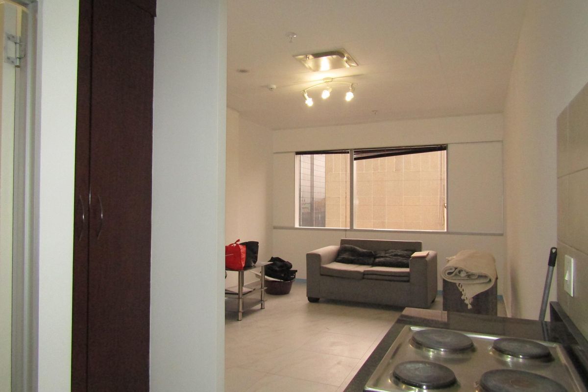 Apartment For Sale In Johannesburg - Photo 2