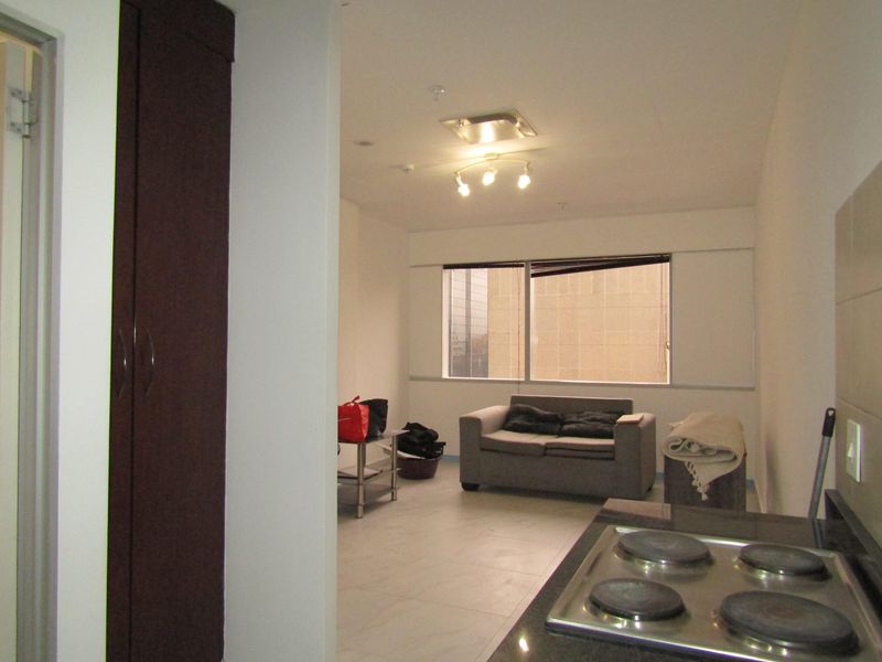 Apartment For Sale In Johannesburg - Photo 2
